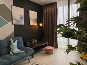 New Cozy 3 Bedrooms Condo with Netflix @ Cyberjaya near KLIA PICC
